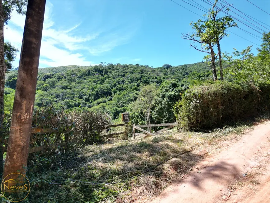 Foto 9 de Terreno / Lote à venda, 1595m2 em Paty Do Alferes - RJ