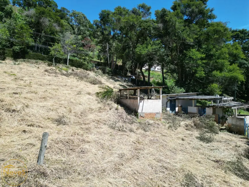 Foto 1 de Terreno / Lote à venda, 1595m2 em Paty Do Alferes - RJ