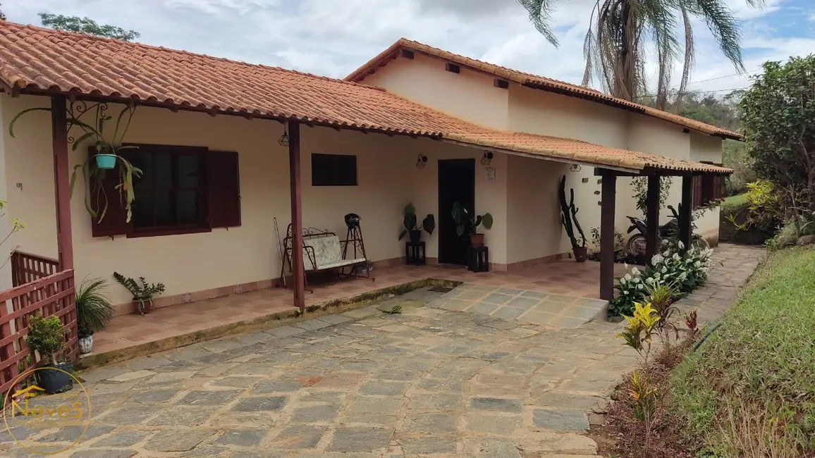 Foto 3 de Sítio / Rancho com 3 quartos à venda, 308m2 em Paty Do Alferes - RJ
