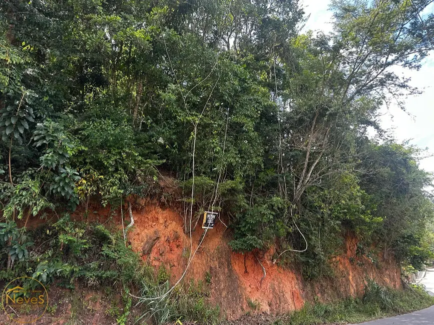 Terreno / Lote à venda, 675m2 em Miguel Pereira - RJ - imagem 2 Foto 2 de Terreno / Lote à venda, 675m2 em Miguel Pereira - RJ