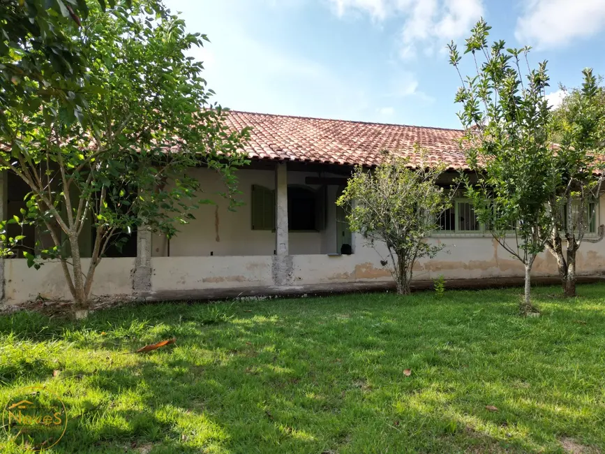 Foto 5 de Casa com 4 quartos à venda, 246m2 em Miguel Pereira - RJ