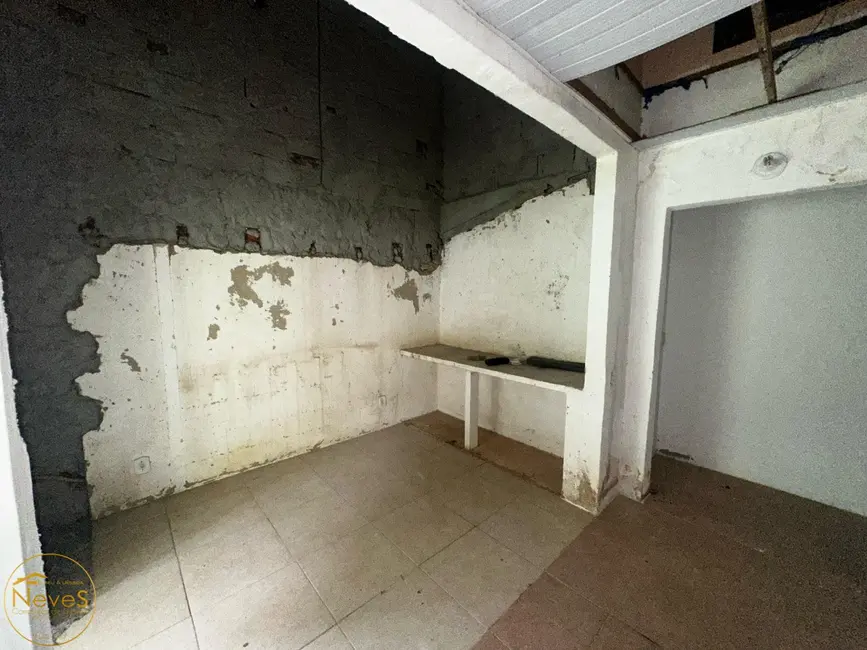 Foto 6 de Casa com 4 quartos à venda, 246m2 em Miguel Pereira - RJ