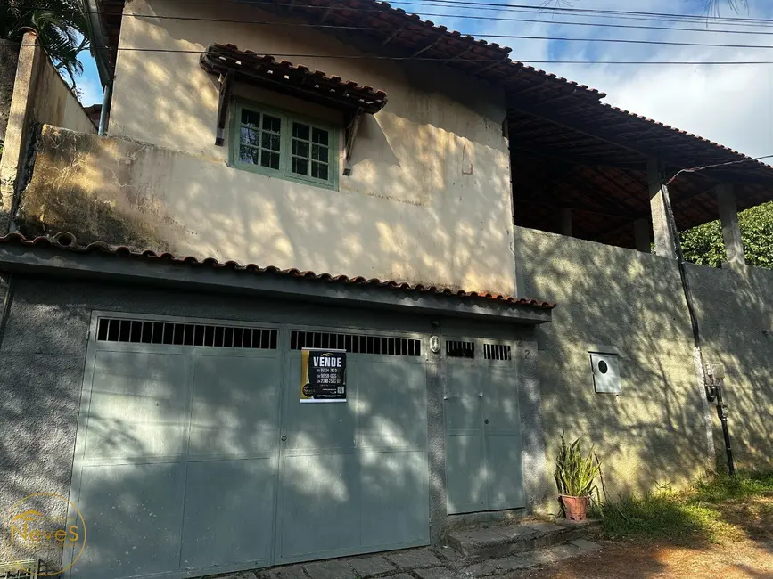 Foto 1 de Casa com 4 quartos à venda, 246m2 em Miguel Pereira - RJ