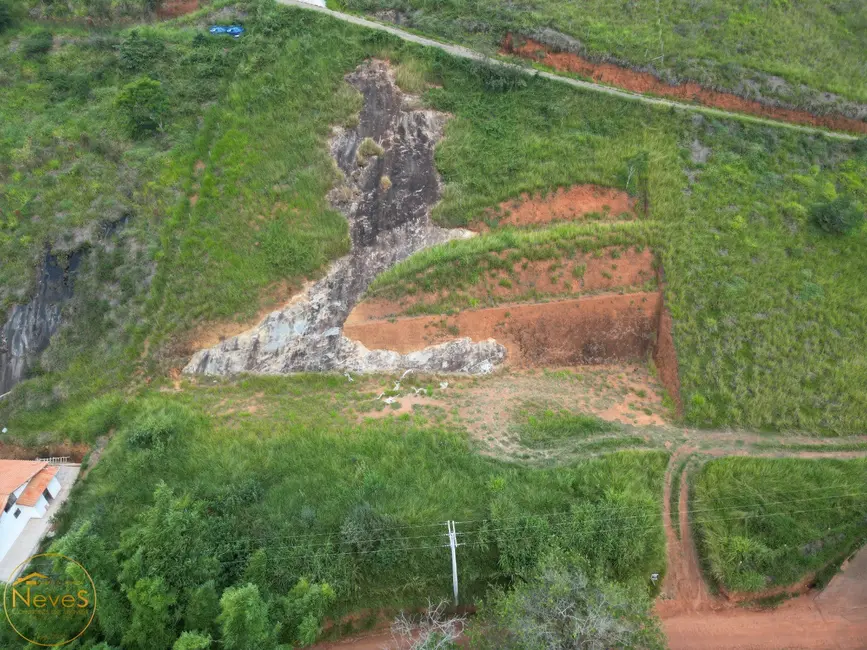 Foto 5 de Terreno / Lote à venda, 3316m2 em Paty Do Alferes - RJ