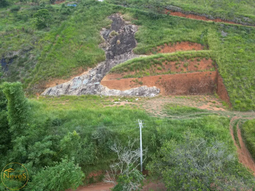 Foto 6 de Terreno / Lote à venda, 3316m2 em Paty Do Alferes - RJ