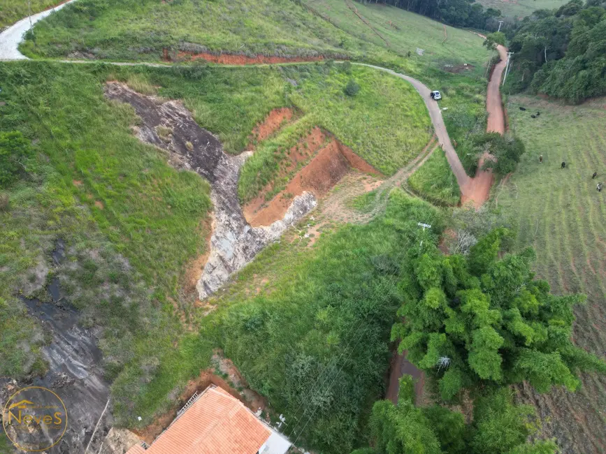 Foto 9 de Terreno / Lote à venda, 3316m2 em Paty Do Alferes - RJ