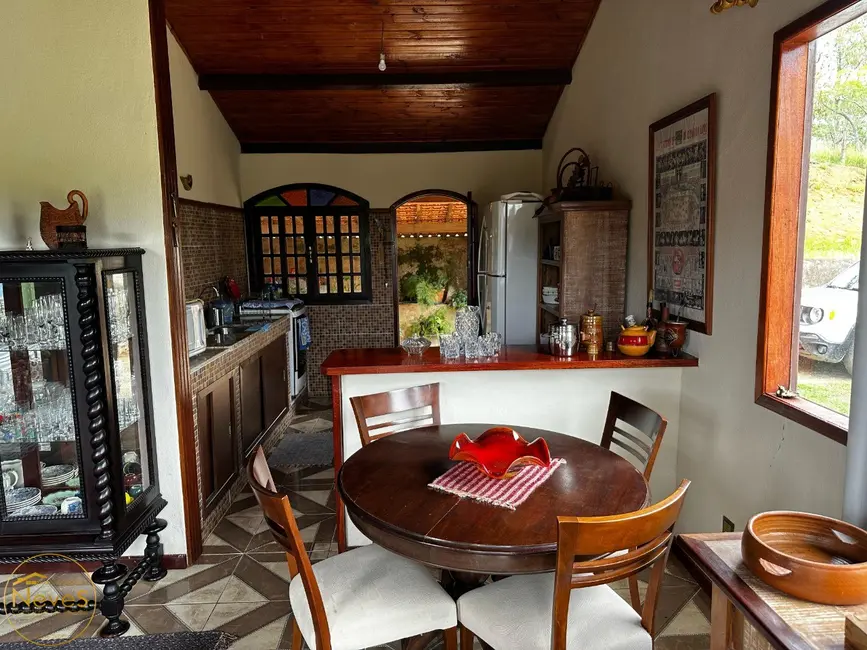 Foto 7 de Casa com 3 quartos à venda, 150m2 em Miguel Pereira - RJ