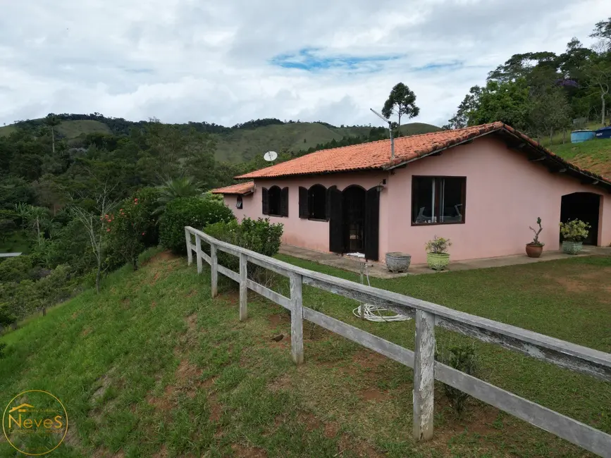 Foto 5 de Casa com 3 quartos à venda, 150m2 em Miguel Pereira - RJ