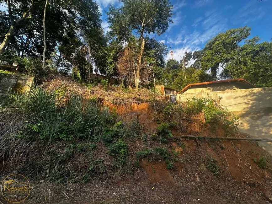Foto 3 de Terreno / Lote à venda, 408m2 em Paty Do Alferes - RJ