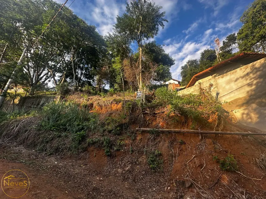 Foto 1 de Terreno / Lote à venda, 408m2 em Paty Do Alferes - RJ