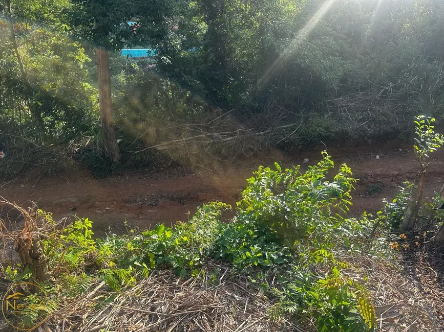 Foto 9 de Terreno / Lote à venda, 408m2 em Paty Do Alferes - RJ