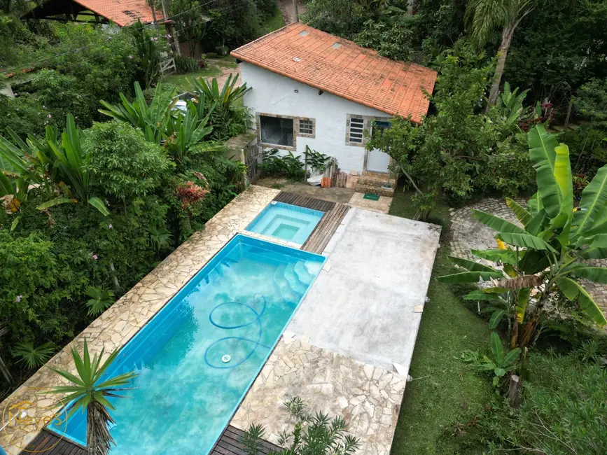 Foto 3 de Sítio / Rancho com 4 quartos à venda, 554m2 em Paty Do Alferes - RJ