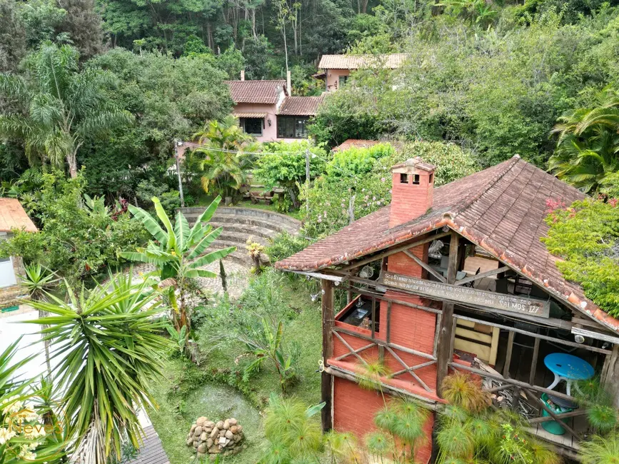 Foto 2 de Sítio / Rancho com 4 quartos à venda, 554m2 em Paty Do Alferes - RJ