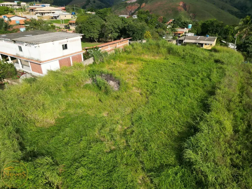 Foto 1 de Terreno / Lote à venda, 1747m2 em Paty Do Alferes - RJ