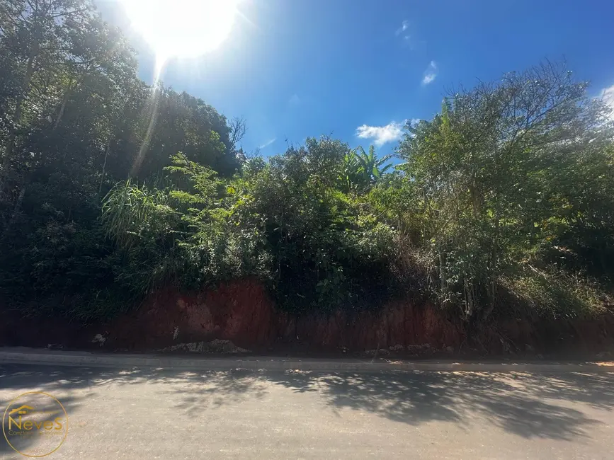 Terreno / Lote à venda, 382m2 em Miguel Pereira - RJ - imagem 9 Foto 9 de Terreno / Lote à venda, 382m2 em Miguel Pereira - RJ