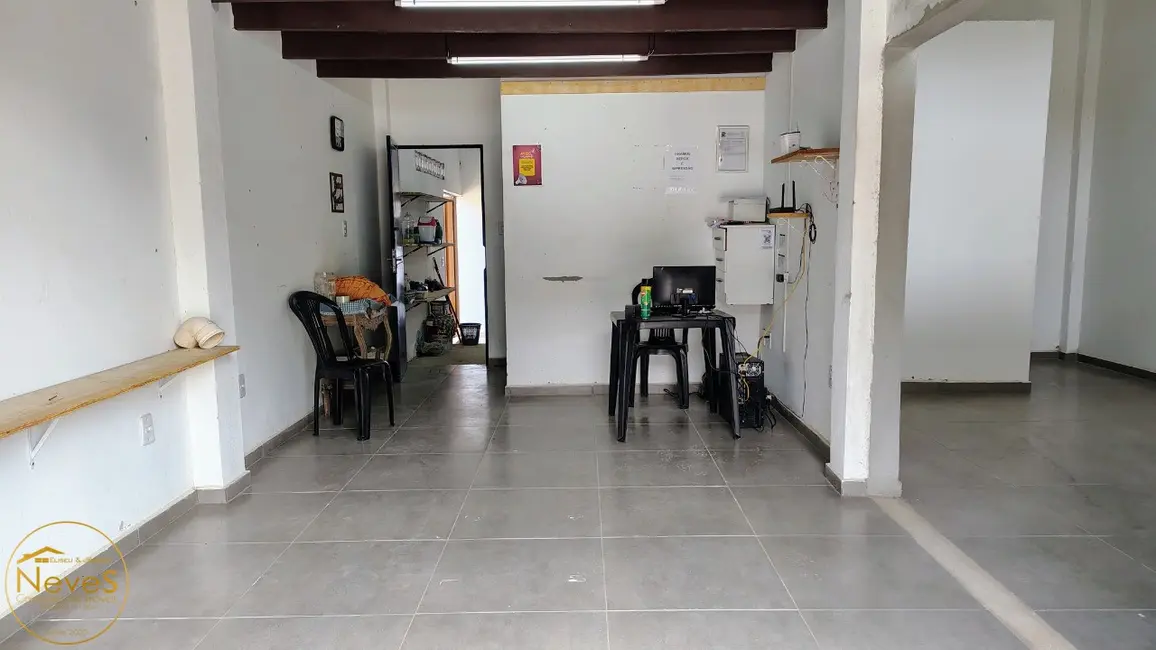 Foto 2 de Loja à venda, 78m2 em Paty Do Alferes - RJ
