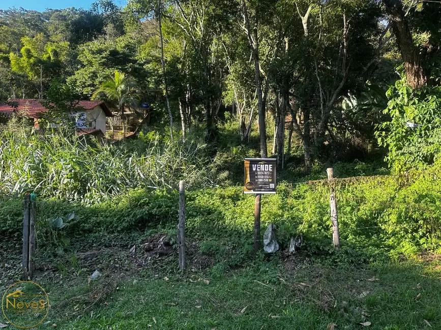 Foto 1 de Terreno / Lote à venda, 1000m2 em Paty Do Alferes - RJ