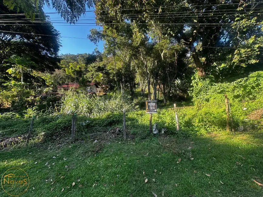 Foto 2 de Terreno / Lote à venda, 1000m2 em Paty Do Alferes - RJ