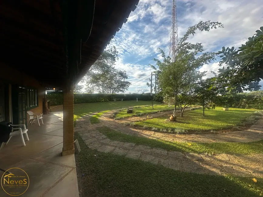 Casa com 1 quarto à venda, 200m2 em Paty Do Alferes - RJ - imagem 6 Foto 6 de Casa com 1 quarto à venda, 200m2 em Paty Do Alferes - RJ