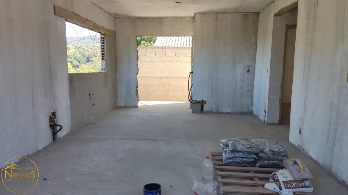 Foto 5 de Casa com 2 quartos à venda, 79m2 em Miguel Pereira - RJ