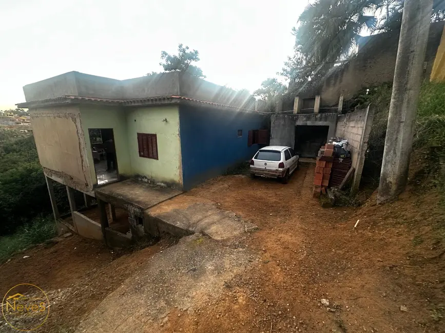 Foto 1 de Casa com 2 quartos à venda, 120m2 em Paty Do Alferes - RJ