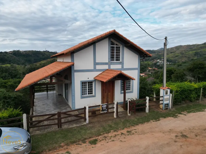Casa com 3 quartos à venda, 148m2 em Paty Do Alferes - RJ - imagem 4 Foto 4 de Casa com 3 quartos à venda, 148m2 em Paty Do Alferes - RJ