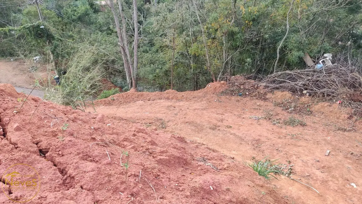 Terreno / Lote à venda, 1065m2 em Miguel Pereira - RJ - imagem 8 Foto 8 de Terreno / Lote à venda, 1065m2 em Miguel Pereira - RJ