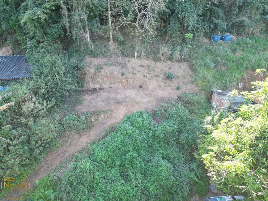 Foto 1 de Terreno / Lote à venda, 968m2 em Paty Do Alferes - RJ