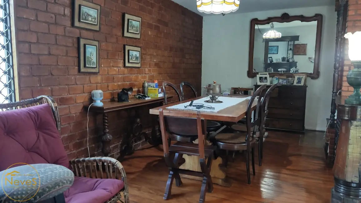 Foto 9 de Casa com 4 quartos à venda, 250m2 em Miguel Pereira - RJ