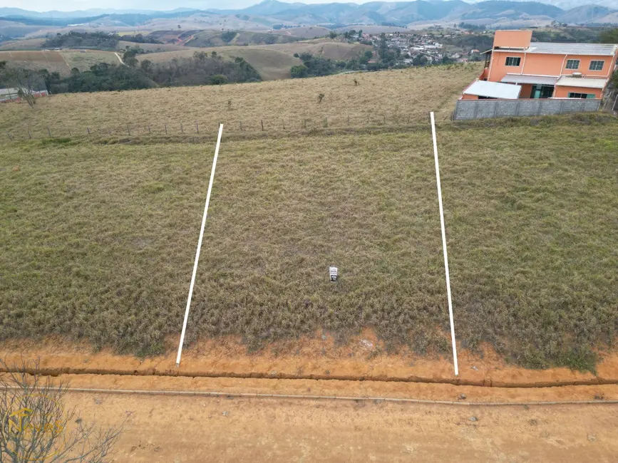 Foto 1 de Terreno / Lote à venda, 515m2 em Paty Do Alferes - RJ