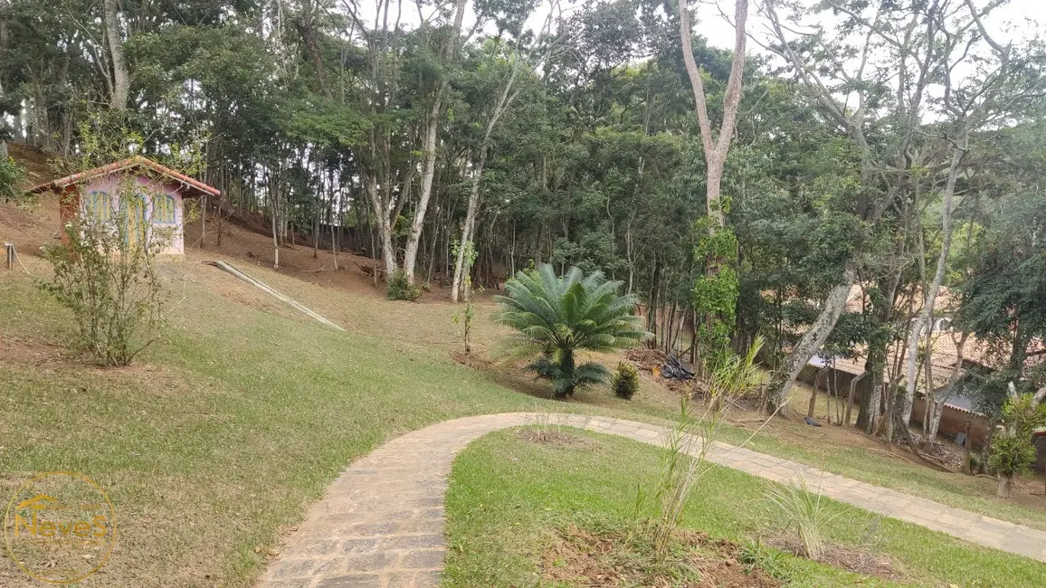 Foto 1 de Terreno / Lote à venda, 3206m2 em Paty Do Alferes - RJ