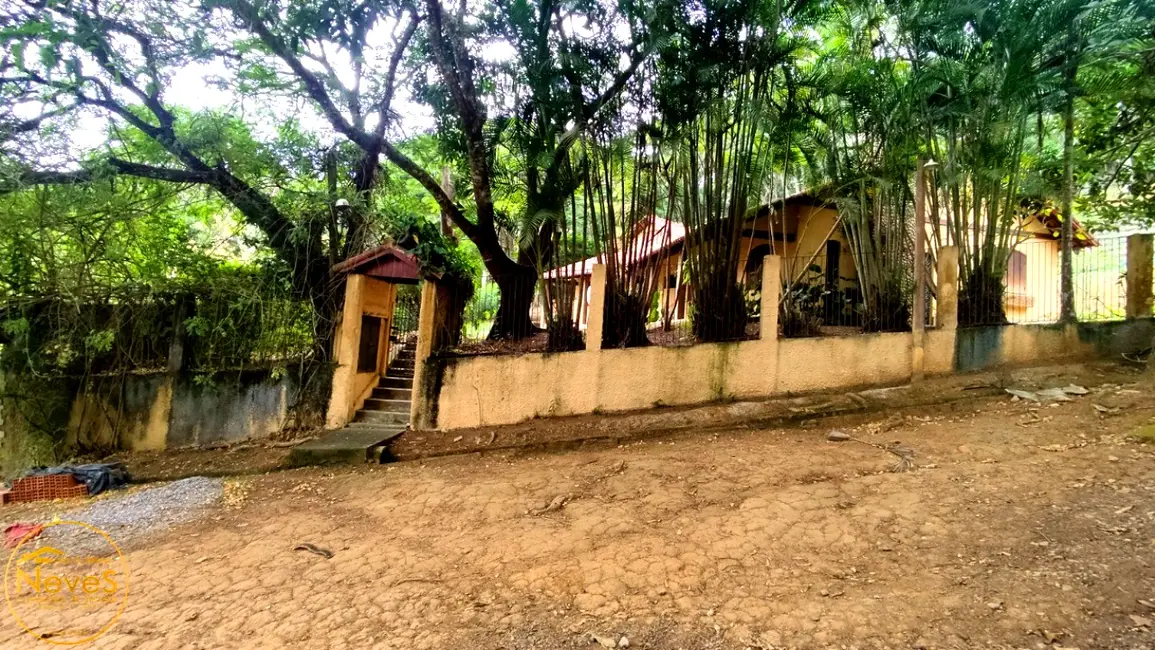 Sítio / Rancho com 3 quartos à venda, 250m2 em Paty Do Alferes - RJ - imagem 4 Foto 4 de Sítio / Rancho com 3 quartos à venda, 250m2 em Paty Do Alferes - RJ