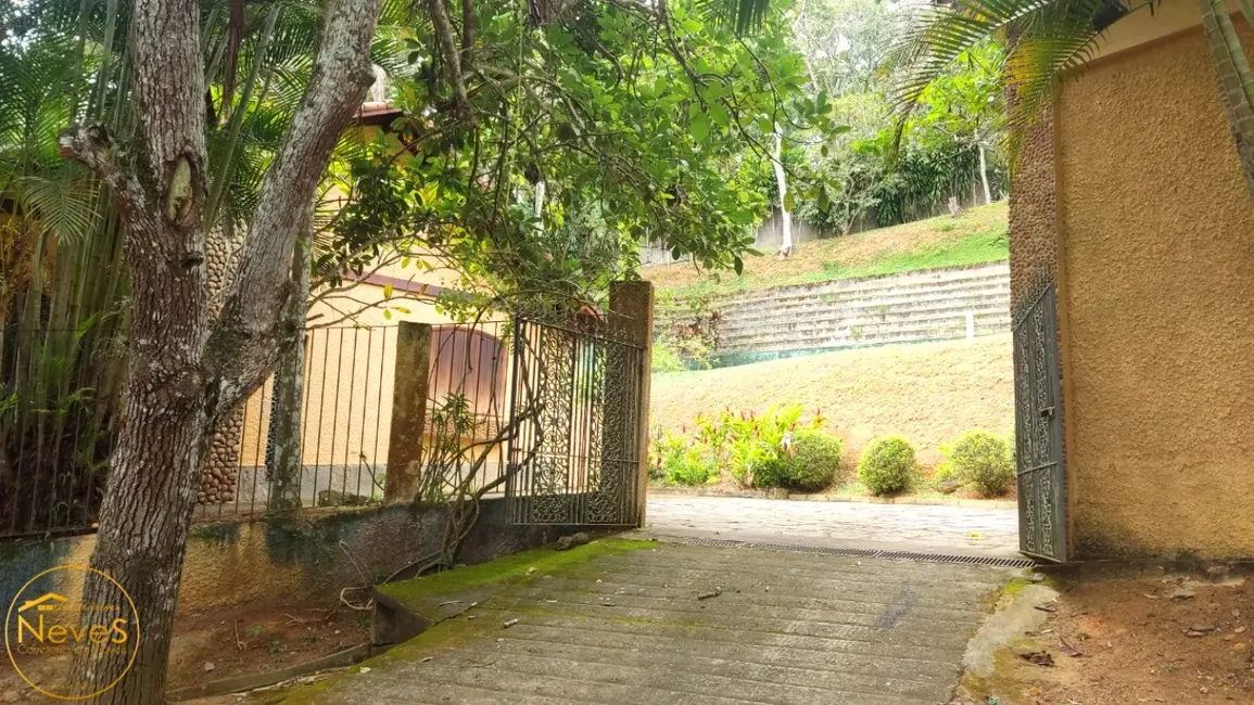 Sítio / Rancho com 3 quartos à venda, 250m2 em Paty Do Alferes - RJ - imagem 5 Foto 5 de Sítio / Rancho com 3 quartos à venda, 250m2 em Paty Do Alferes - RJ