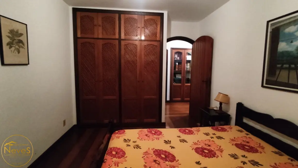Foto 9 de Casa com 3 quartos à venda, 250m2 em Paty Do Alferes - RJ