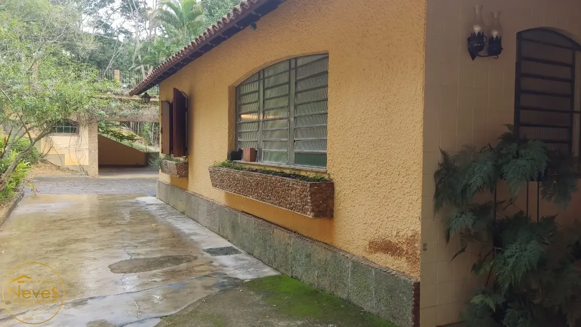 Foto 4 de Casa com 3 quartos à venda, 250m2 em Paty Do Alferes - RJ