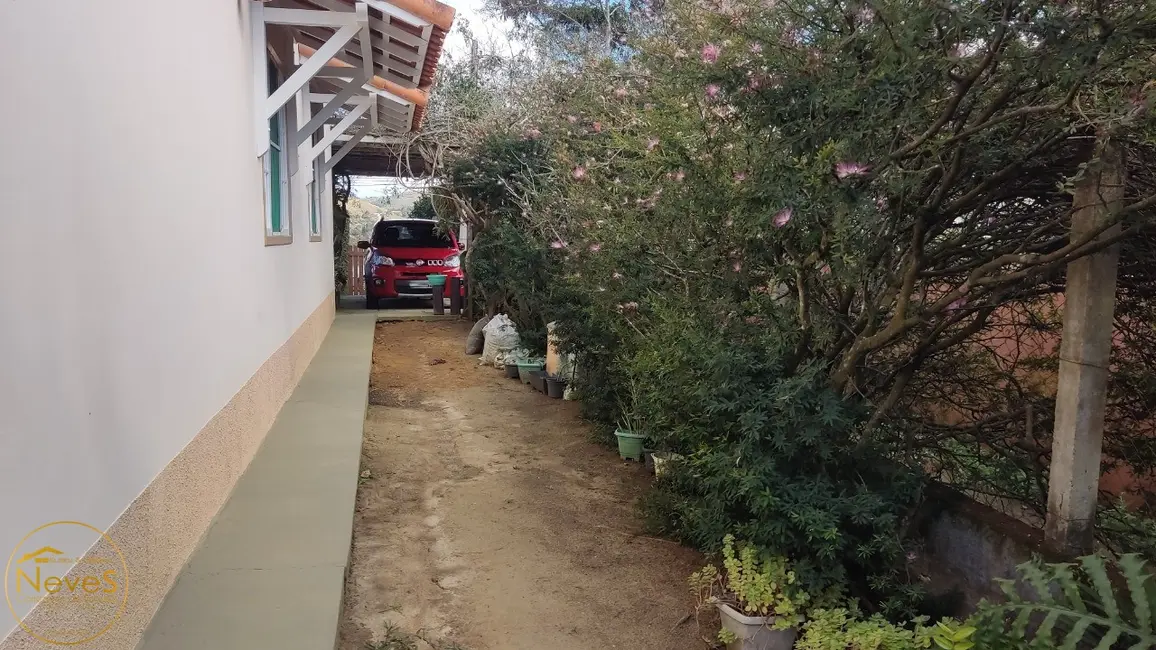 Foto 9 de Casa com 2 quartos à venda, 113m2 em Miguel Pereira - RJ