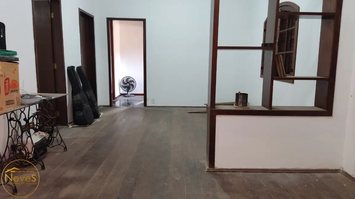 Casa com 4 quartos à venda, 340m2 em Miguel Pereira - RJ - imagem 7 Foto 7 de Casa com 4 quartos à venda, 340m2 em Miguel Pereira - RJ