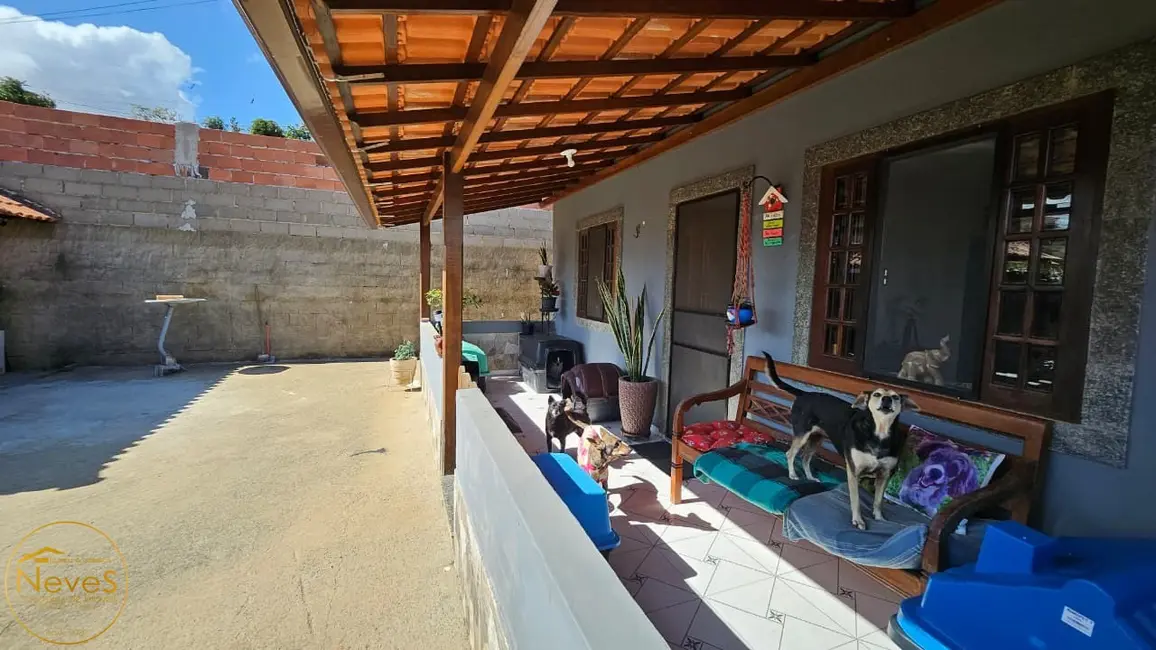 Foto 2 de Casa com 2 quartos à venda, 70m2 em Paty Do Alferes - RJ