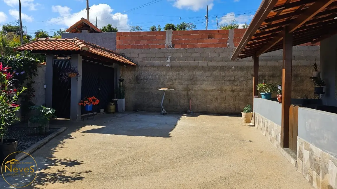 Foto 5 de Casa com 2 quartos à venda, 70m2 em Paty Do Alferes - RJ