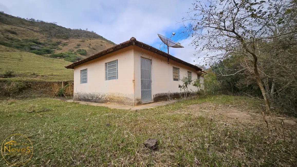 Foto 6 de Sítio / Rancho com 4 quartos à venda, 59m2 em Paty Do Alferes - RJ