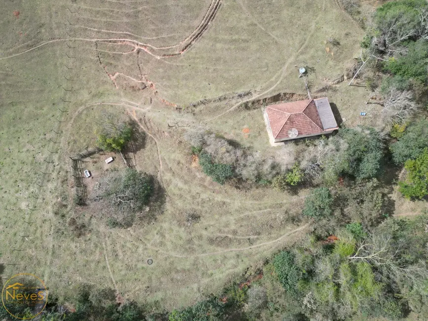 Foto 4 de Sítio / Rancho com 4 quartos à venda, 59m2 em Paty Do Alferes - RJ