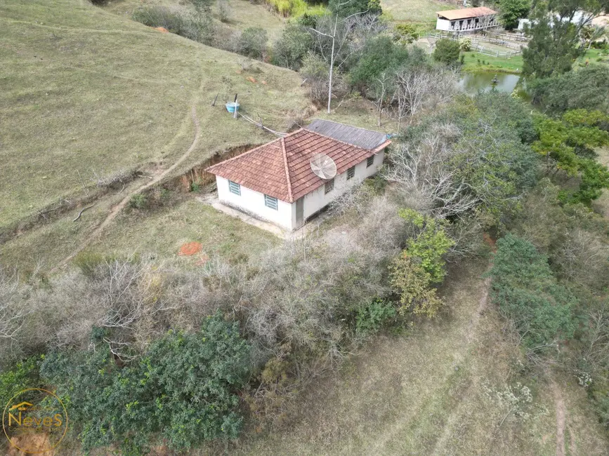 Foto 1 de Sítio / Rancho com 4 quartos à venda, 59m2 em Paty Do Alferes - RJ