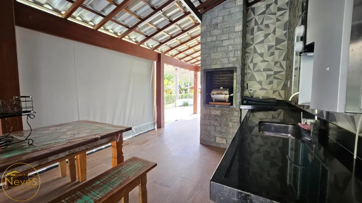 Foto 8 de Casa com 3 quartos à venda, 178m2 em Paty Do Alferes - RJ