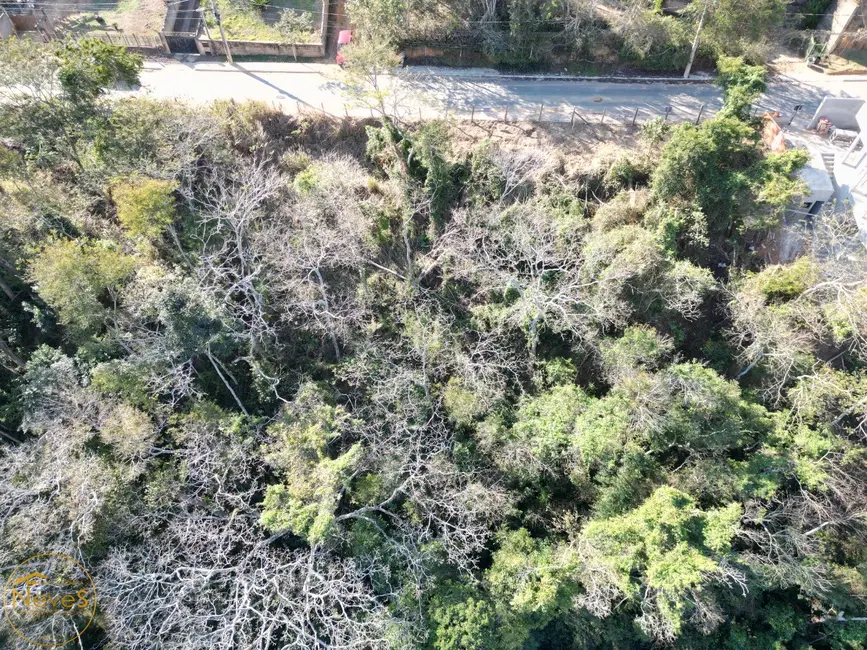 Foto 2 de Terreno / Lote à venda, 495m2 em Paty Do Alferes - RJ