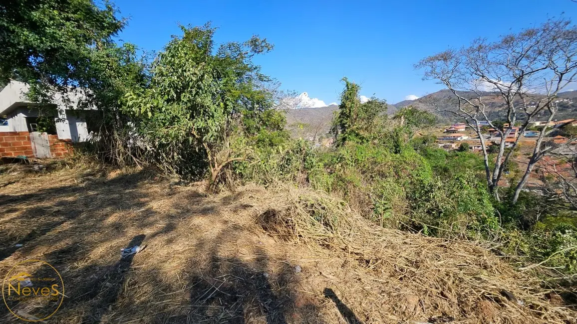 Foto 6 de Terreno / Lote à venda, 495m2 em Paty Do Alferes - RJ