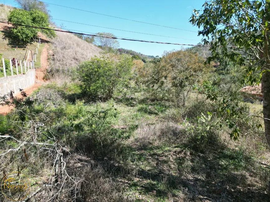Foto 4 de Terreno / Lote à venda, 885m2 em Paty Do Alferes - RJ