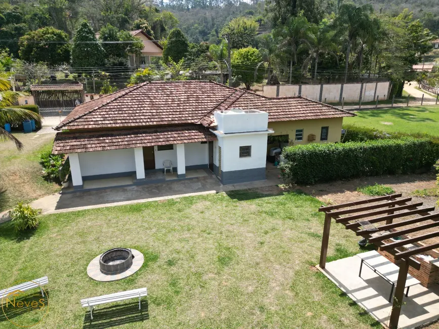 Foto 6 de Casa com 6 quartos à venda, 154m2 em Paty Do Alferes - RJ