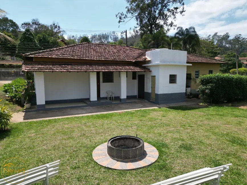 Foto 3 de Casa com 6 quartos à venda, 154m2 em Paty Do Alferes - RJ