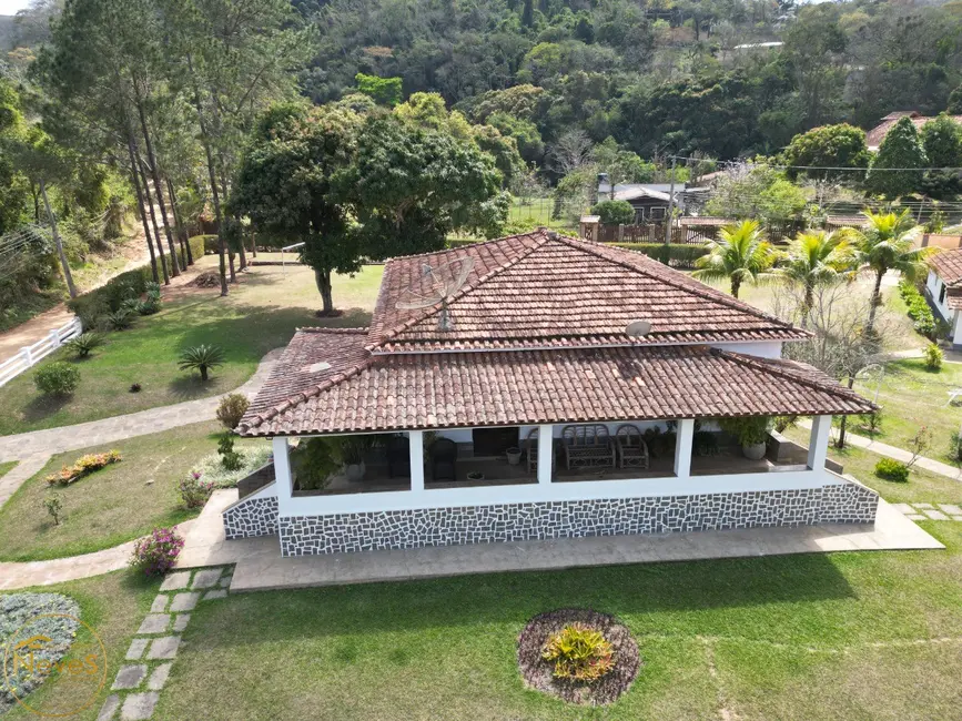 Foto 4 de Sítio / Rancho com 11 quartos à venda, 404m2 em Paty Do Alferes - RJ