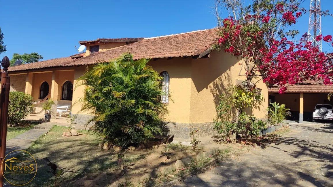 Foto 4 de Casa com 4 quartos à venda, 200m2 em Paty Do Alferes - RJ